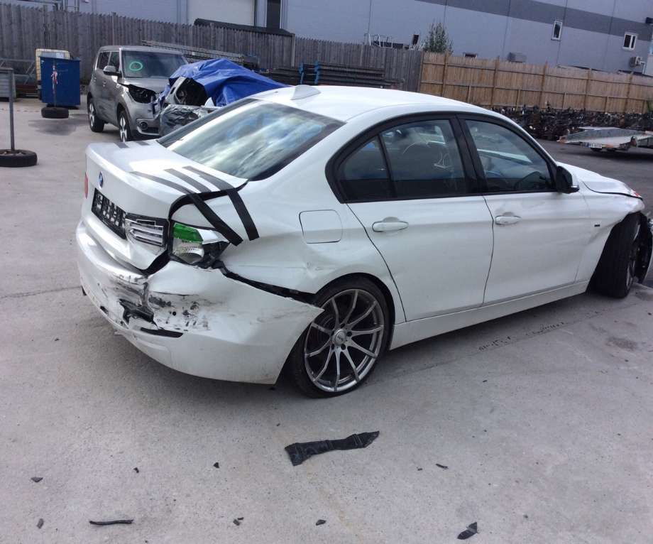 BMW 3-Serie 2012-2018 (F30/F31/F34) (F30/F31/F34), Motorkode: N47-D20C, Girkassekode: 