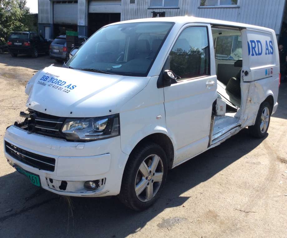 VW Transporter / Caravelle 2009-2015 (Fase 2) (T5) (T5), Motorkode: CFCA, Girkassekode: 