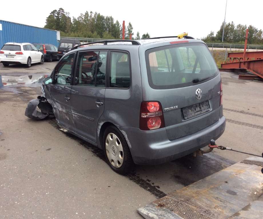 VW Touran 2003-2006 (Type I, Fase 1) , Motorkode: BKC;BLS, Girkassekode: