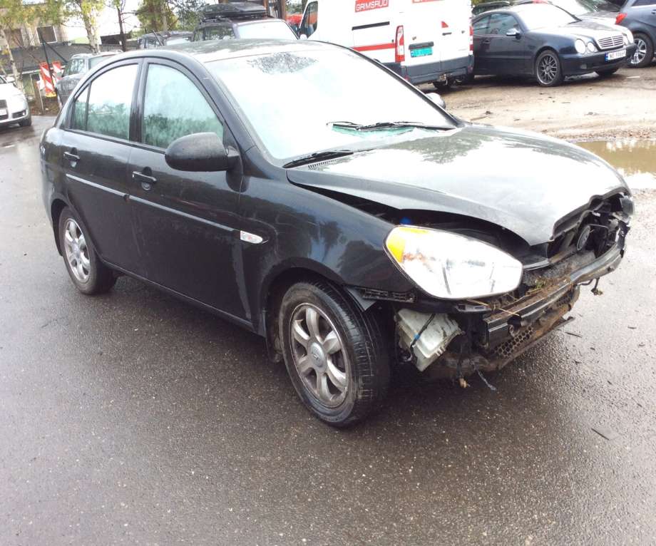 Hyundai Accent 2006-2009 (Type III) , Motorkode: D4FA, Girkassekode: