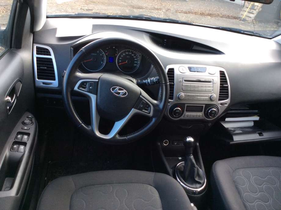 Hyundai i20 2009-2014 (Type I) , Motorkode: G4LA, Girkassekode: