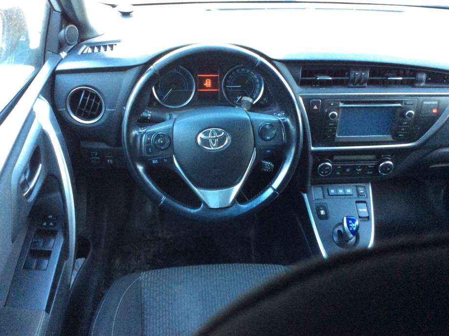 Toyota Auris 2013-2015 (Type II, Fase 1) , Motorkode: , Girkassekode: 