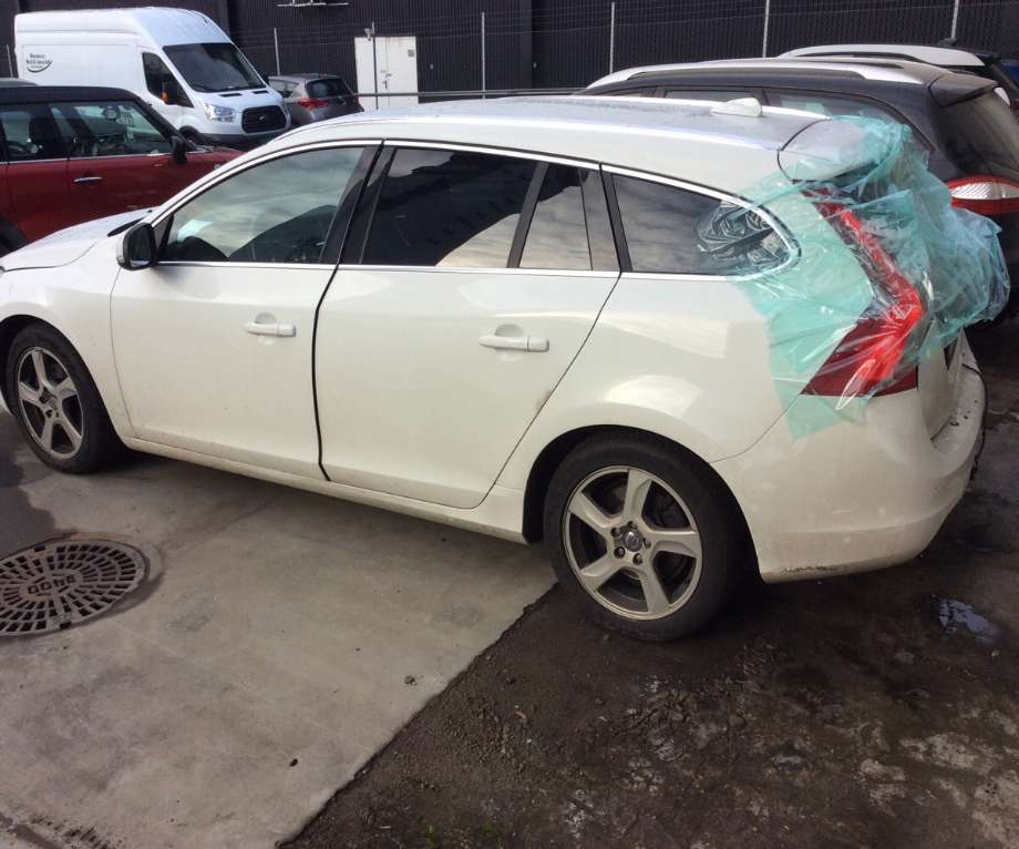 Volvo V60 2010-2013 (Type I, Fase 1) , Motorkode: D4162T, Girkassekode: 