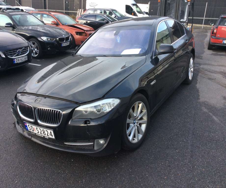 BMW 5-Serie 2010-2017 (F10/F11) (F10/F11), Motorkode: N47-D20C, Girkassekode: 