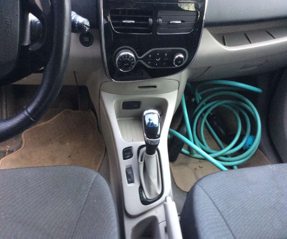 Renault Zoe 2013-2019 (Fase 1) , Motorkode: 5AM-B4;5AQ-60, Girkassekode: 