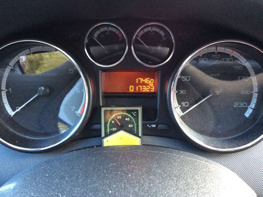 Peugeot 308 2011-2013 (Type I, Fase 2) , Motorkode: 8FR, Girkassekode: 
