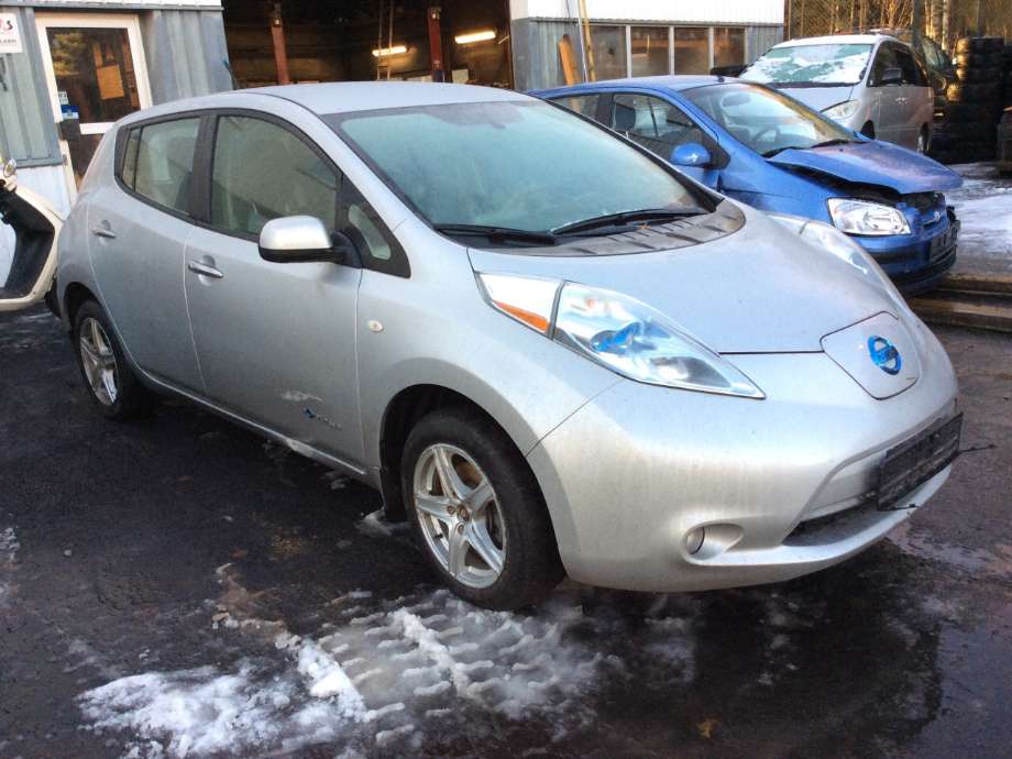 Nissan Leaf 2011-2017 (Type I) , Motorkode: EM61, Girkassekode: 