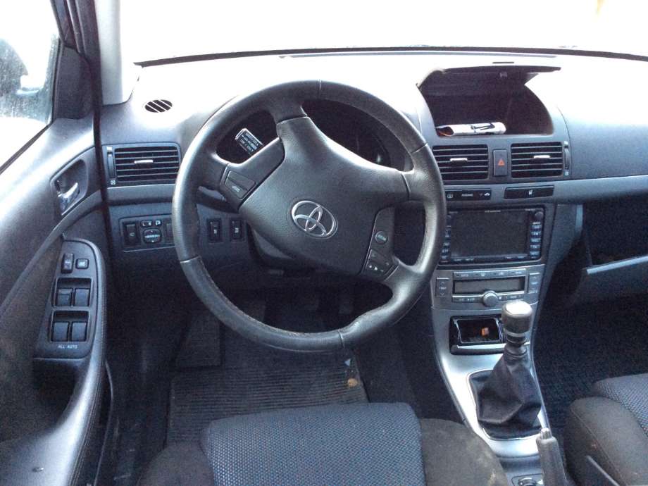 Toyota Avensis 2003-2008 (Type II) , Motorkode: 1AD-FTV, Girkassekode: 