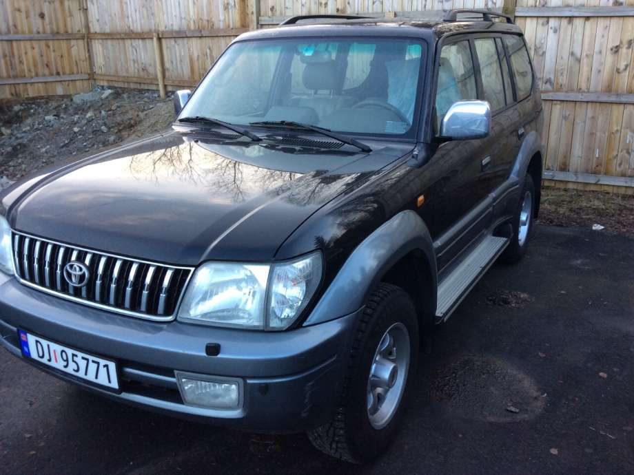 Toyota Land Cruiser 100 1998-2007 , Motorkode: 1KD-FTV, Girkassekode: 