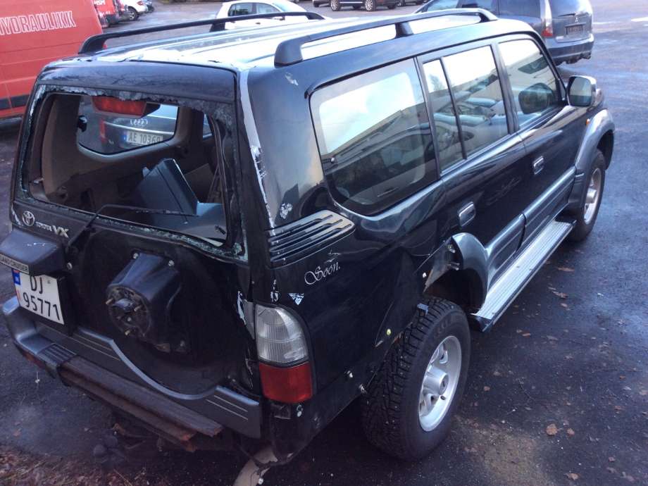 Toyota Land Cruiser 100 1998-2007 , Motorkode: 1KD-FTV, Girkassekode: 