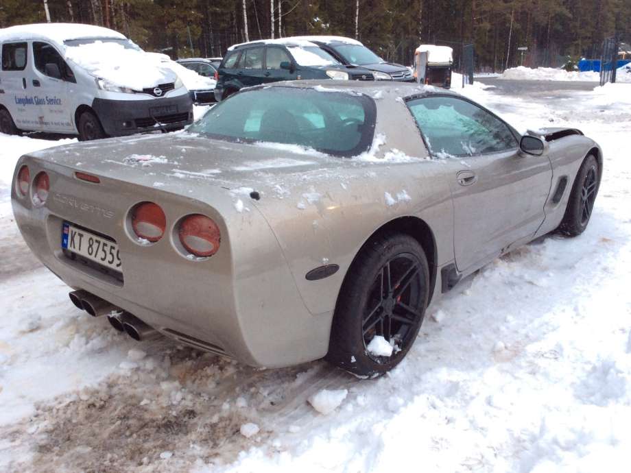 Chevrolet Corvette 1997-2004 (C5) (C5), Motorkode: G, Girkassekode: 