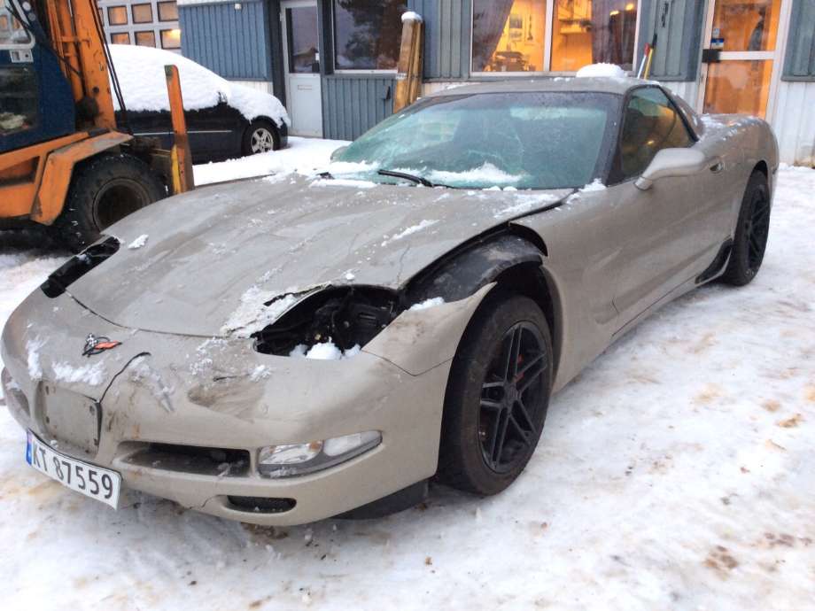 Chevrolet Corvette 1997-2004 (C5) (C5), Motorkode: G, Girkassekode: 