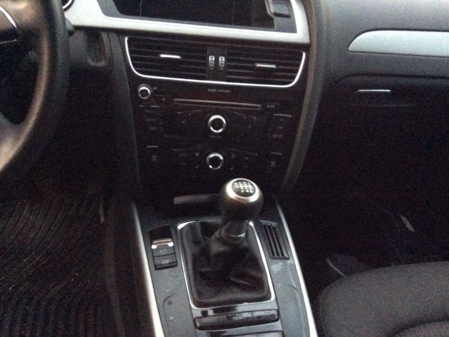 Audi A4 2007-2014 (Type IV) (B8) (B8), Motorkode: CDHA, Girkassekode: 