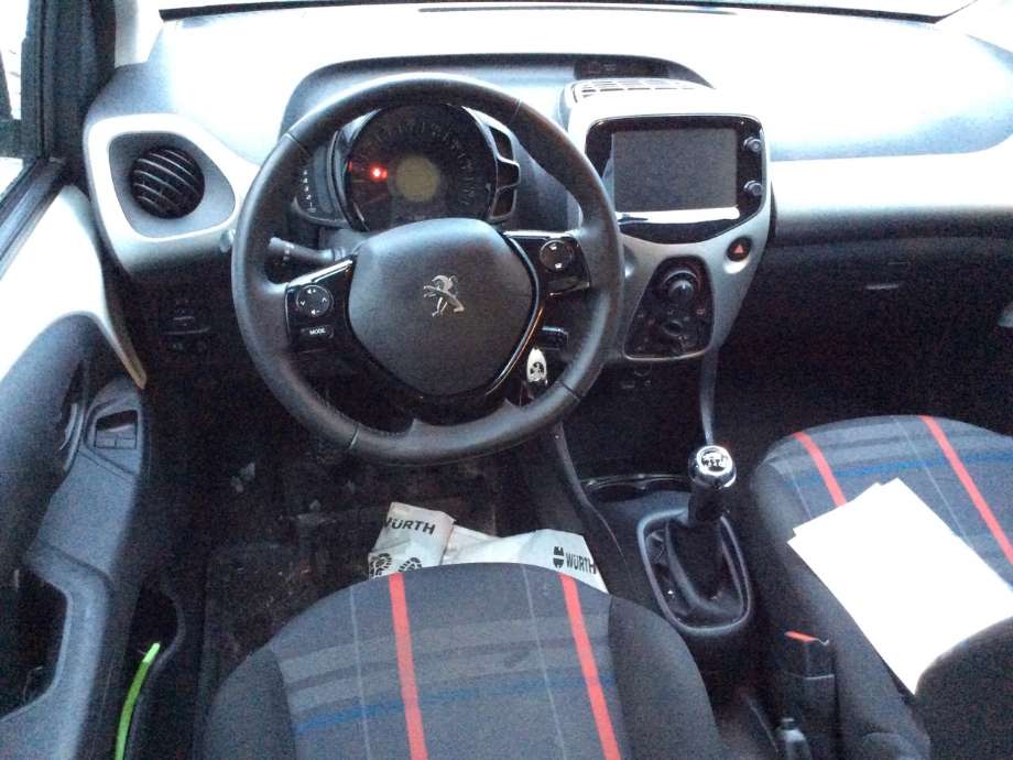 Peugeot 108 2014-->> , Motorkode: CFB, Girkassekode: 