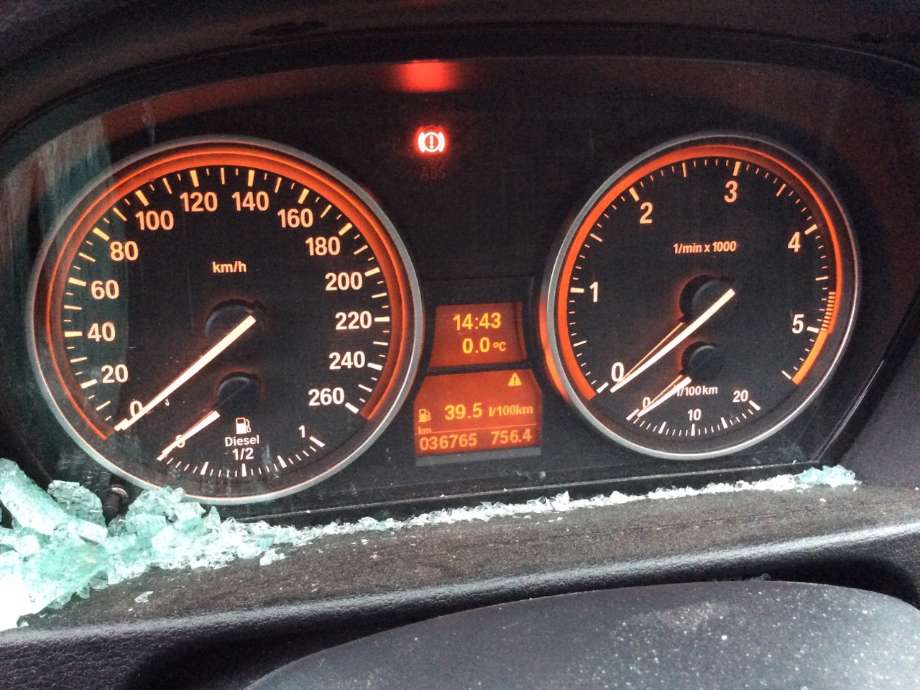 BMW X1 2009-2015 (E84) (E84), Motorkode: N47-D20C, Girkassekode: 