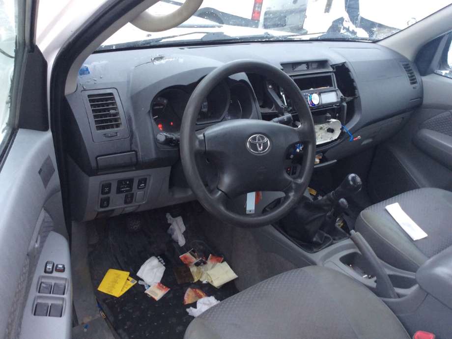 Toyota Hilux 2006-2011 , Motorkode: 2KD-FTV, Girkassekode: 