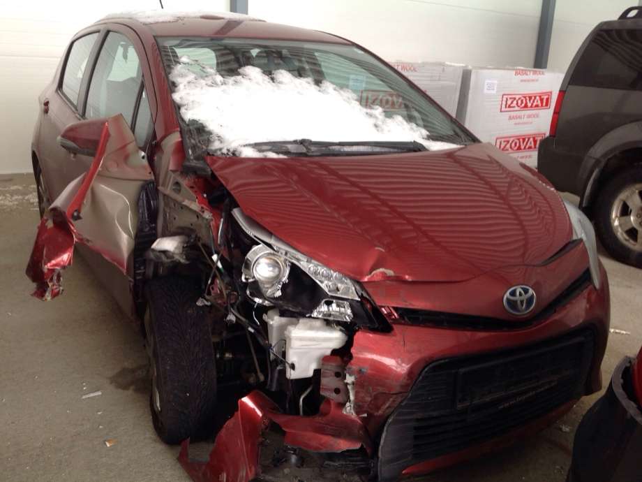 Toyota Yaris 2012-2014 (Type III, Fase 1) , Motorkode: 1NZ-FXE, Girkassekode: