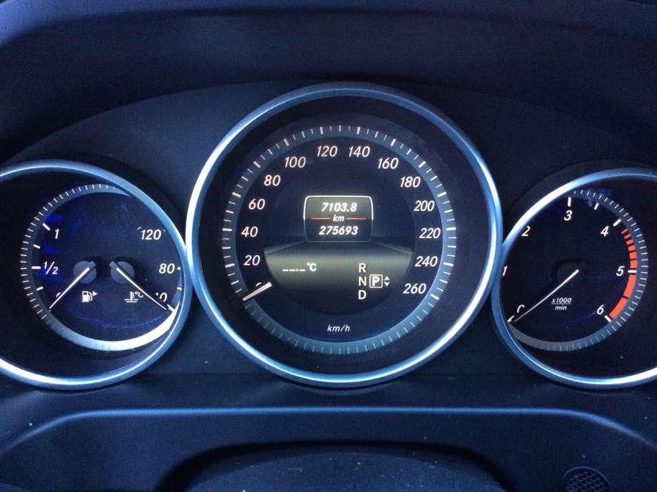 Mercedes E-Klasse 2013-2016 (Fase 2) (W212) (W212), Motorkode: OM651.925, Girkassekode: 
