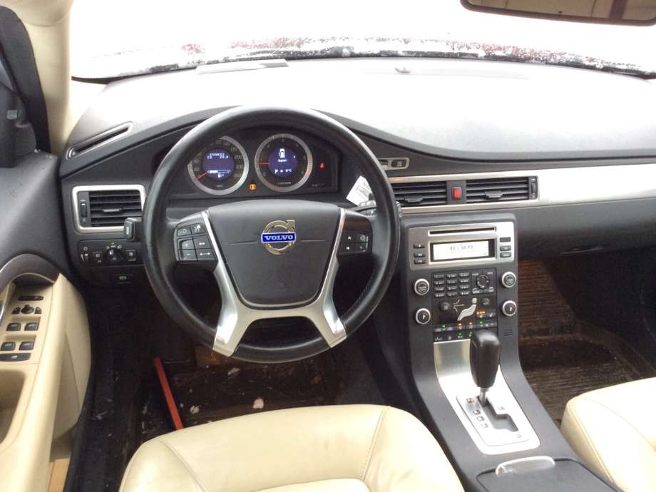 Volvo V70 2007-2013 (Type III, Fase 1) , Motorkode: D5244T14, Girkassekode: 