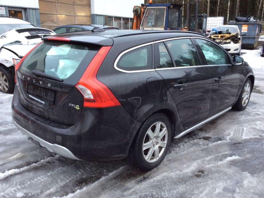 Volvo V60 2010-2013 (Type I, Fase 1) , Motorkode: D4162T, Girkassekode: 