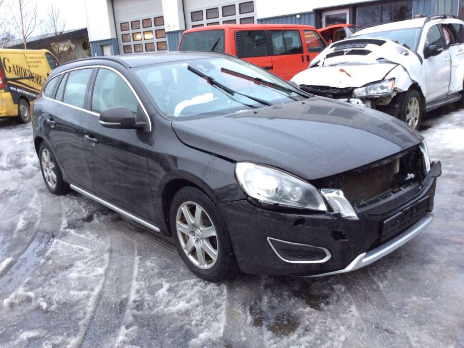 Volvo V60 2010-2013 (Type I, Fase 1) , Motorkode: D4162T, Girkassekode: 