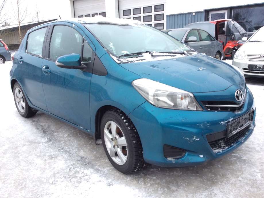 Toyota Yaris 2012-2014 (Type III, Fase 1) , Motorkode: 1KR-FE, Girkassekode: 