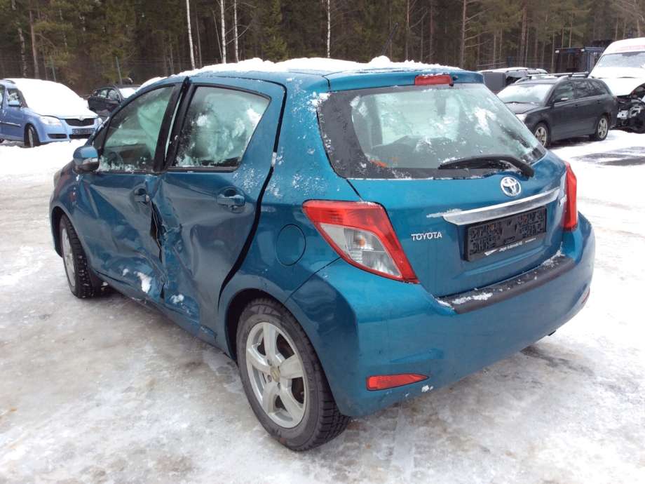 Toyota Yaris 2012-2014 (Type III, Fase 1) , Motorkode: 1KR-FE, Girkassekode: 