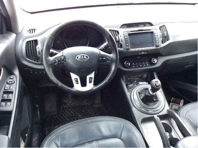 Kia Sportage 2010-2016 (Type III) , Motorkode: D4FD, Girkassekode: 