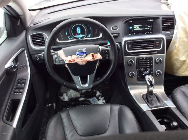 Volvo V60/V60 CC 2013-2018 (Type I, Fase 2) , Motorkode: D4162T, Girkassekode: 
