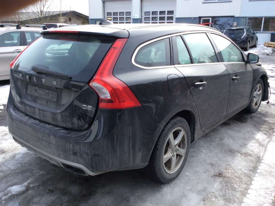 Volvo V60/V60 CC 2013-2018 (Type I, Fase 2) , Motorkode: D4162T, Girkassekode: 