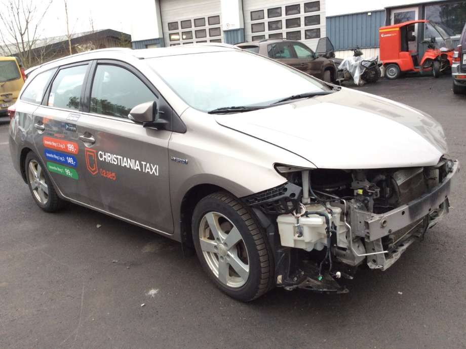 Toyota Auris 2015-2019 (Type II, Fase 2) , Motorkode: 2ZR-FXE, Girkassekode: 
