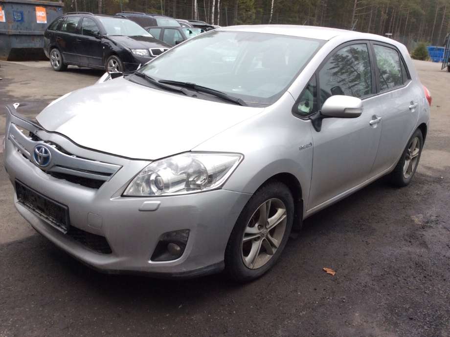Toyota Auris 2010-2012 (Type I, Fase 2) , Motorkode: 2ZR-FXE, Girkassekode: 