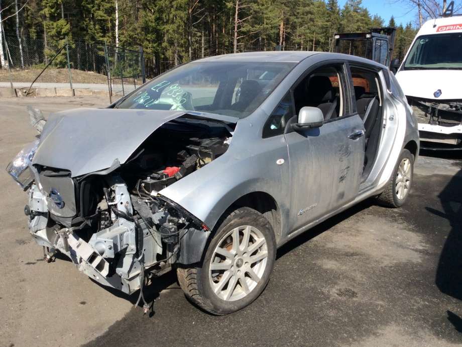 Nissan Leaf 2011-2017 (Type I) , Motorkode: EM61, Girkassekode: 