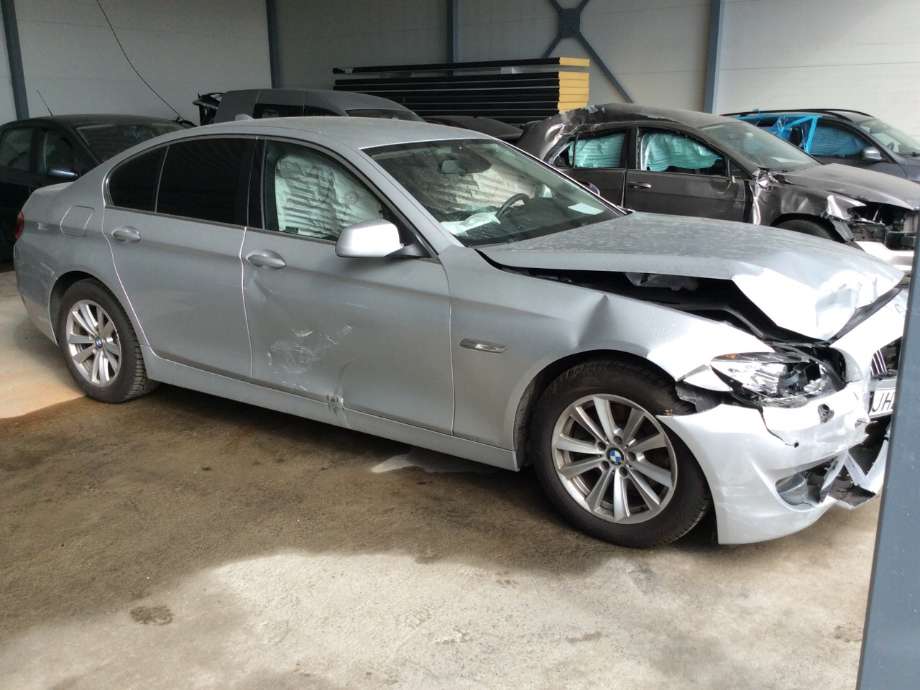 BMW 5-Serie 2010-2017 (F10/F11) (F10/F11), Motorkode: N47-D20C, Girkassekode: