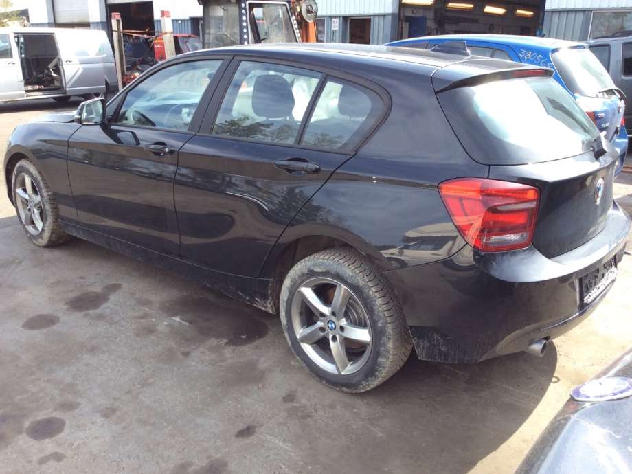BMW 1-Serie 2011-2015 (Fase 1) (F20/F21) (F20/F21), Motorkode: N47-D20C, Girkassekode: 