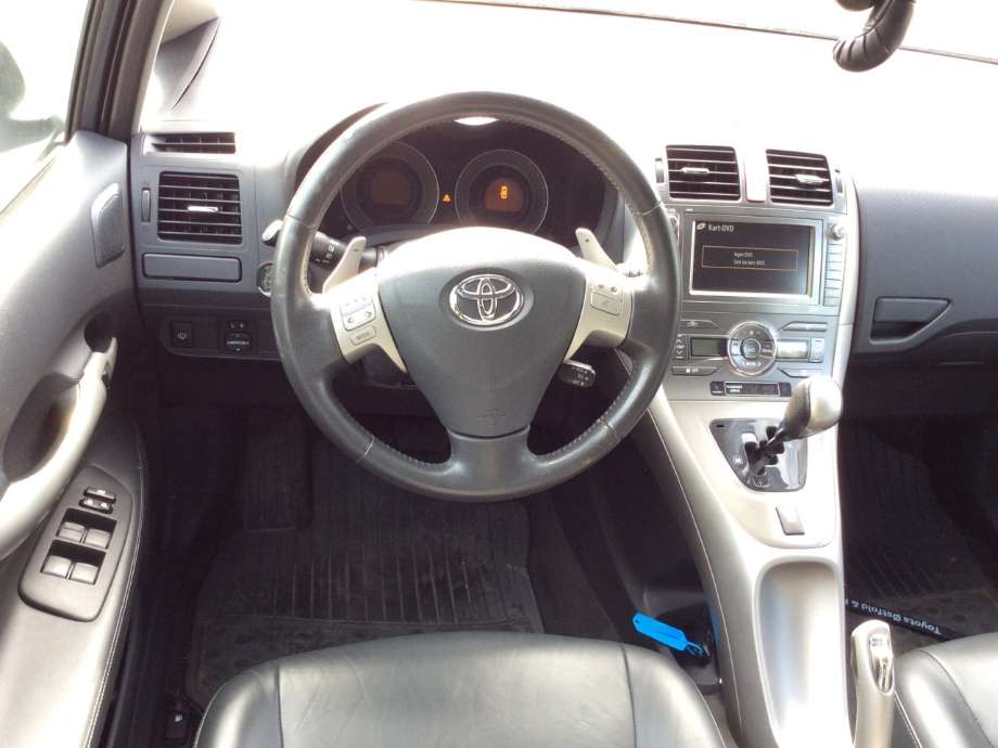 Toyota Auris 2007-2010 (Type I, Fase 1) , Motorkode: 1ZR-FE, Girkassekode: 