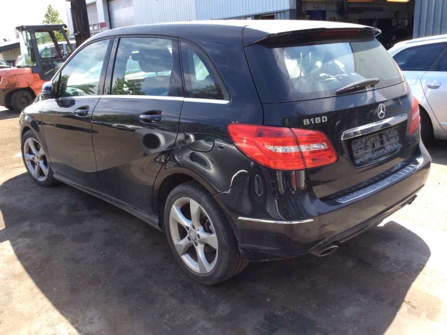 Mercedes B-Klasse 2011-2018 (W246) (W246), Motorkode: M270.910, Girkassekode: