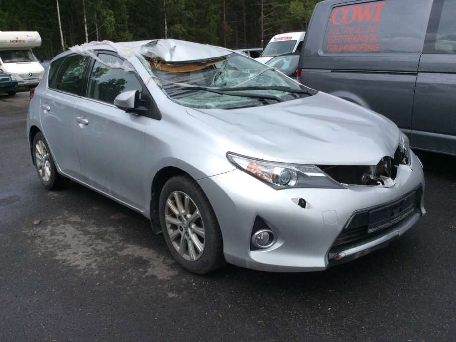 Toyota Auris 2013-2015 (Type II, Fase 1) , Motorkode: 1NR-FE, Girkassekode: 