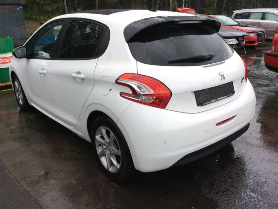 Peugeot 208 2012-2019 (Type I) , Motorkode: HMZ, Girkassekode: 