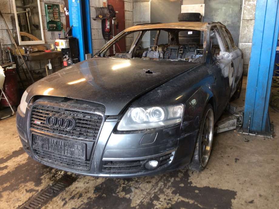Audi A6 2005-2008 (Type III, Fase 1) (C6) (C6), Motorkode: BPJ, Girkassekode: 