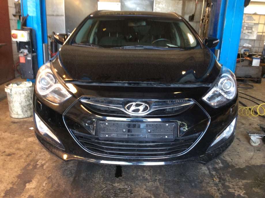Hyundai i40 2012-2017 , Motorkode: D4FD, Girkassekode: 