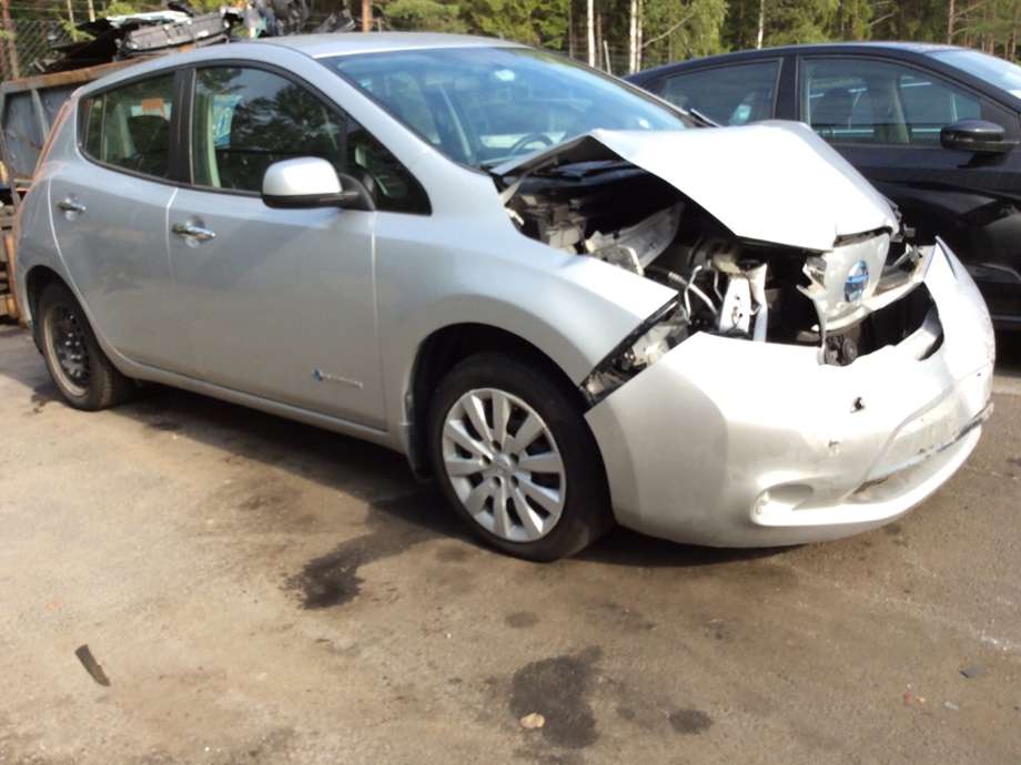 Nissan Leaf 2011-2017 (Type I) , Motorkode: EM57 ELECTRIC MOTOR, Girkassekode: