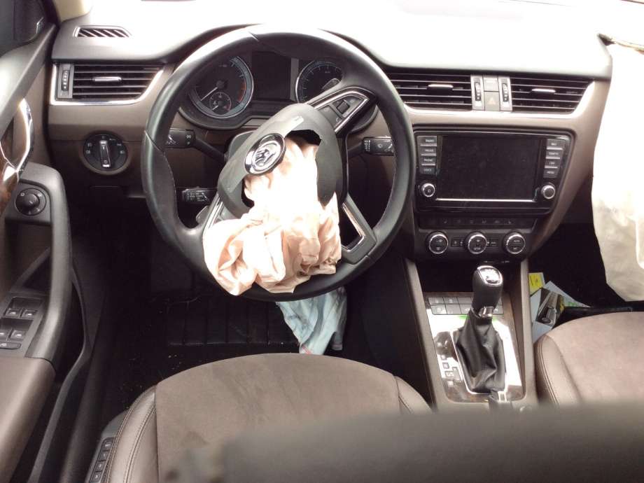 Škoda Octavia 2013-2016 (Type III, Fase 1) , Motorkode: CJSB, Girkassekode: QSM