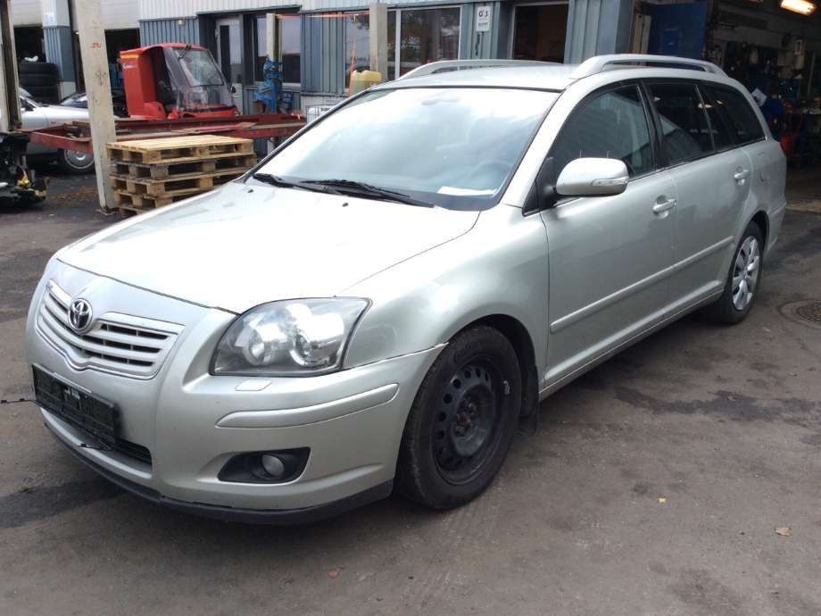 Toyota Avensis 2003-2008 (Type II) , Motorkode: 1AD-FTV, Girkassekode: 