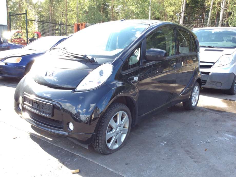 Peugeot iOn 2011-2020 , Motorkode: Y4F1, Girkassekode: