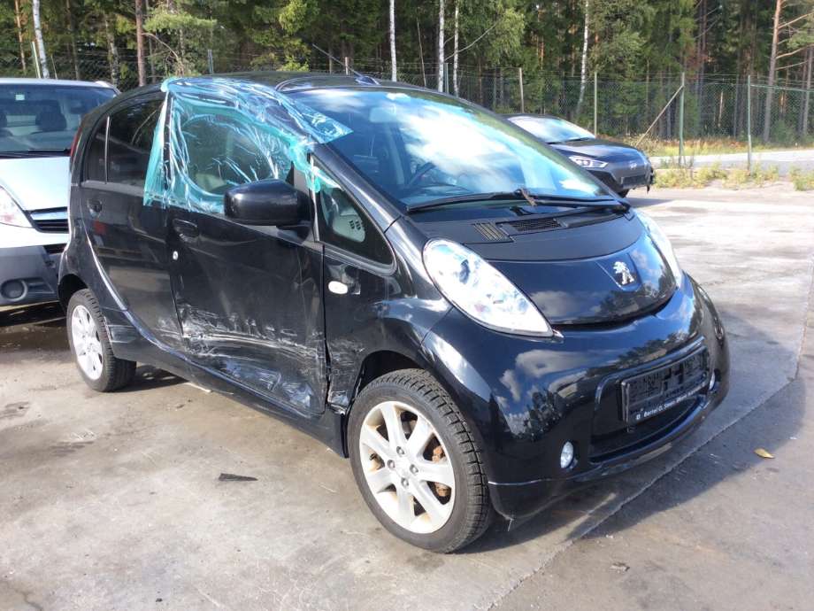 Peugeot iOn 2011-2020 , Motorkode: Y4F1, Girkassekode: