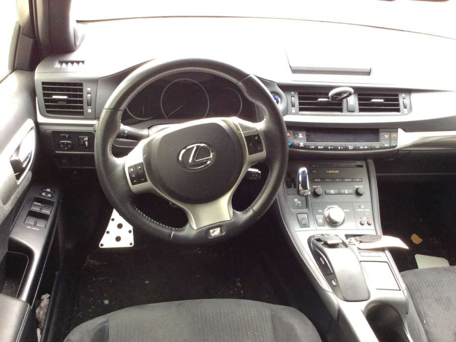 Lexus CT 2010-2020 , Motorkode: 2ZR-FXE, Girkassekode: 