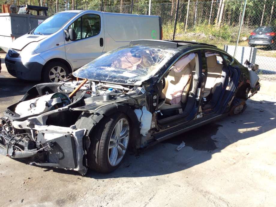 Tesla Model S 2013-2016 (Fase 1) , Motorkode: L1S, Girkassekode: 