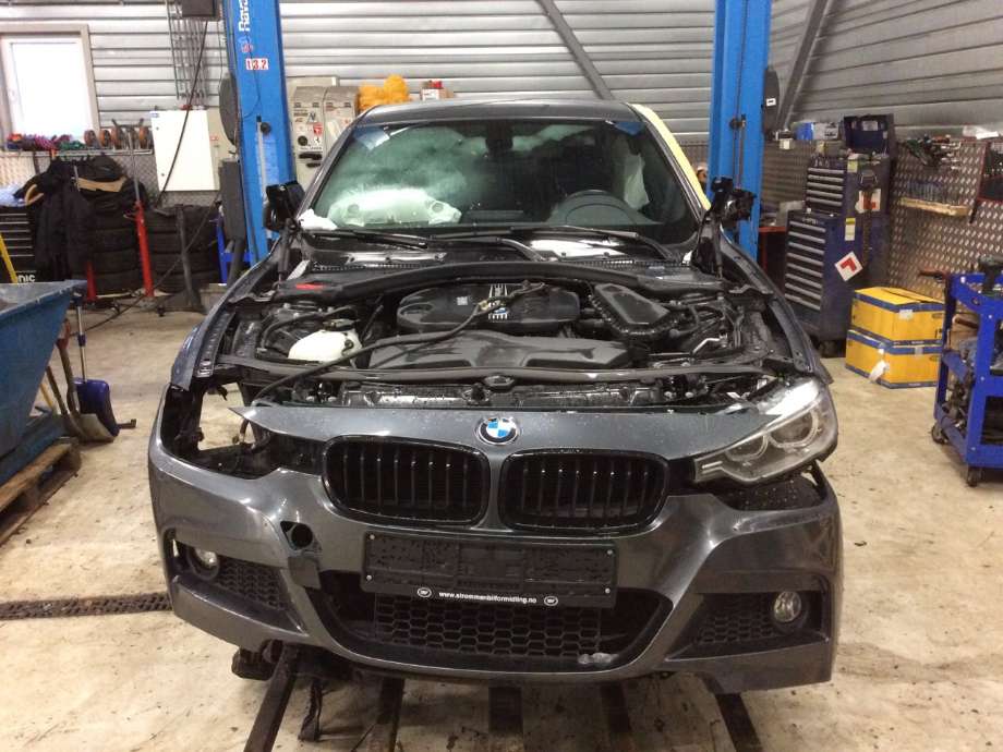BMW 3-Serie 2012-2018 (F30/F31/F34) (F30/F31/F34), Motorkode: N47-D20C, Girkassekode:
