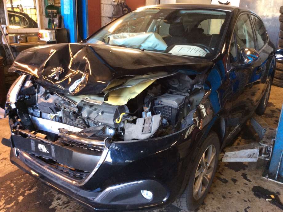 Peugeot 208 2012-2019 (Type I) , Motorkode: , Girkassekode:
